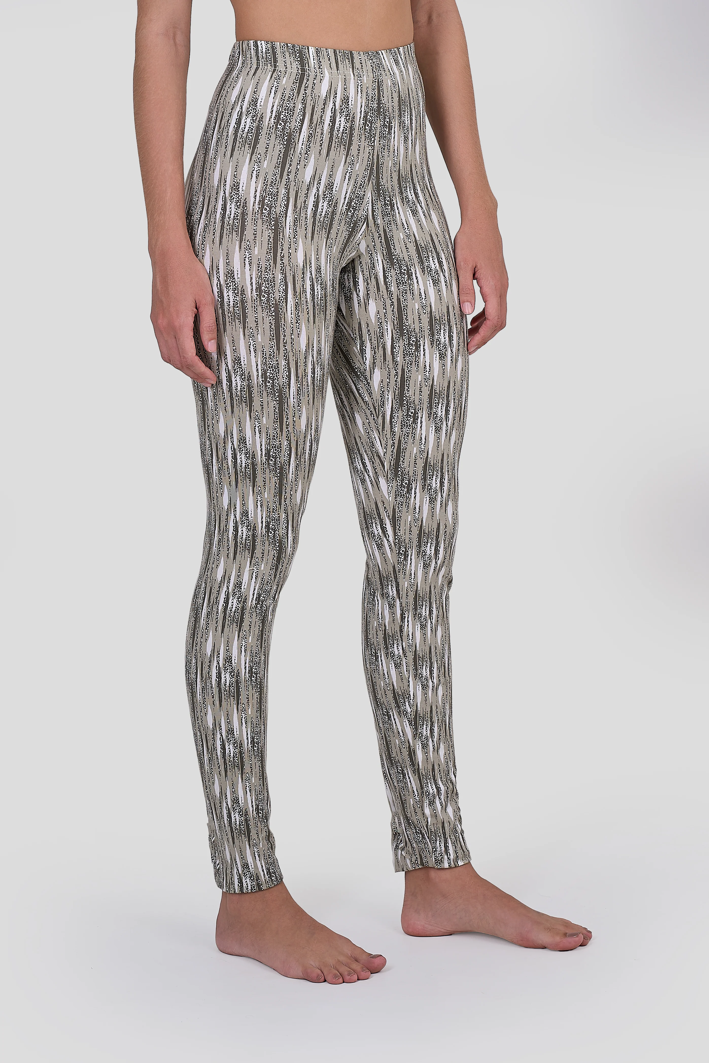 Printed Full-Length Legging - Image 12